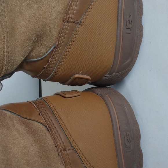 UGG Boots - Picture 8 of 11